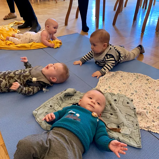 Babysalmesang i Hyltebjerg Kirke