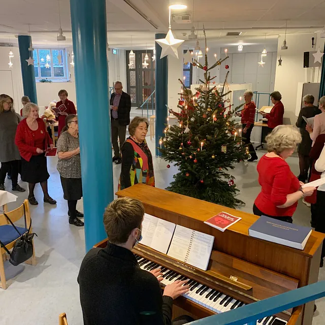 Juletræsfest i Tirsdagskredsen