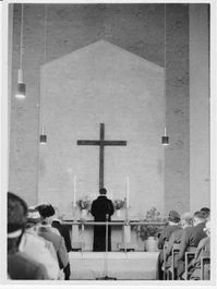 Kirkens indvielse i 1960