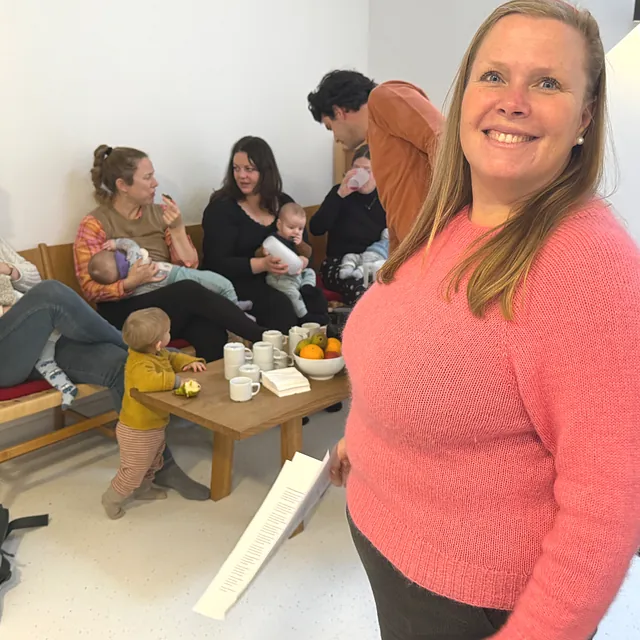 Hygge efter babysalmesang i Hyltebjerg Kirkesal